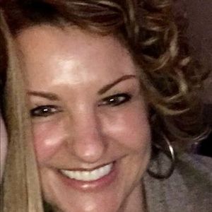 Meet your Posher, Daphne